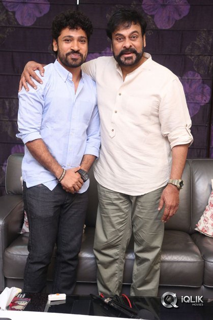 Chiranjeevi-Buys-Darshakudu-Movie-First-Ticket